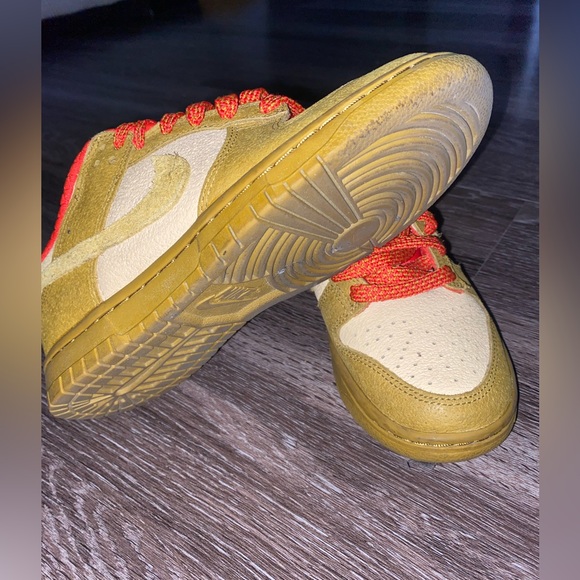 Bronzine and Sesame color dunks - Picture 5 of 7